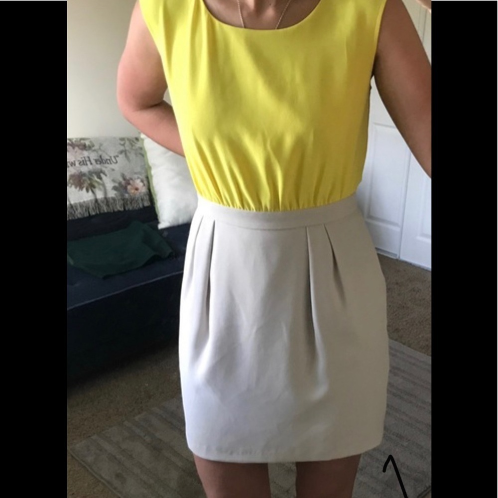 Loft Yellow & Gray Dress, Business, Listed as size 4 but closer to 8/10